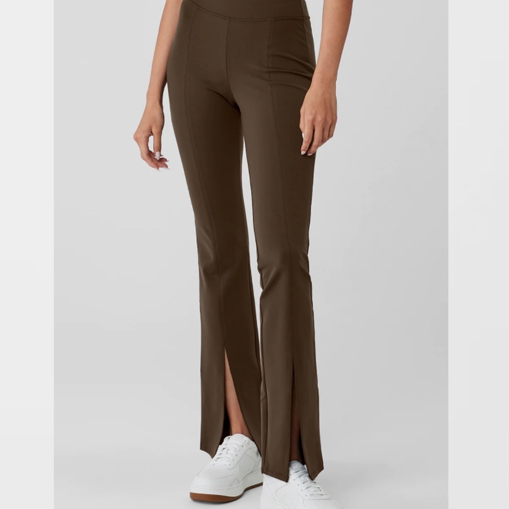 Alo Yoga Airbrush High Waist Flutter Legging